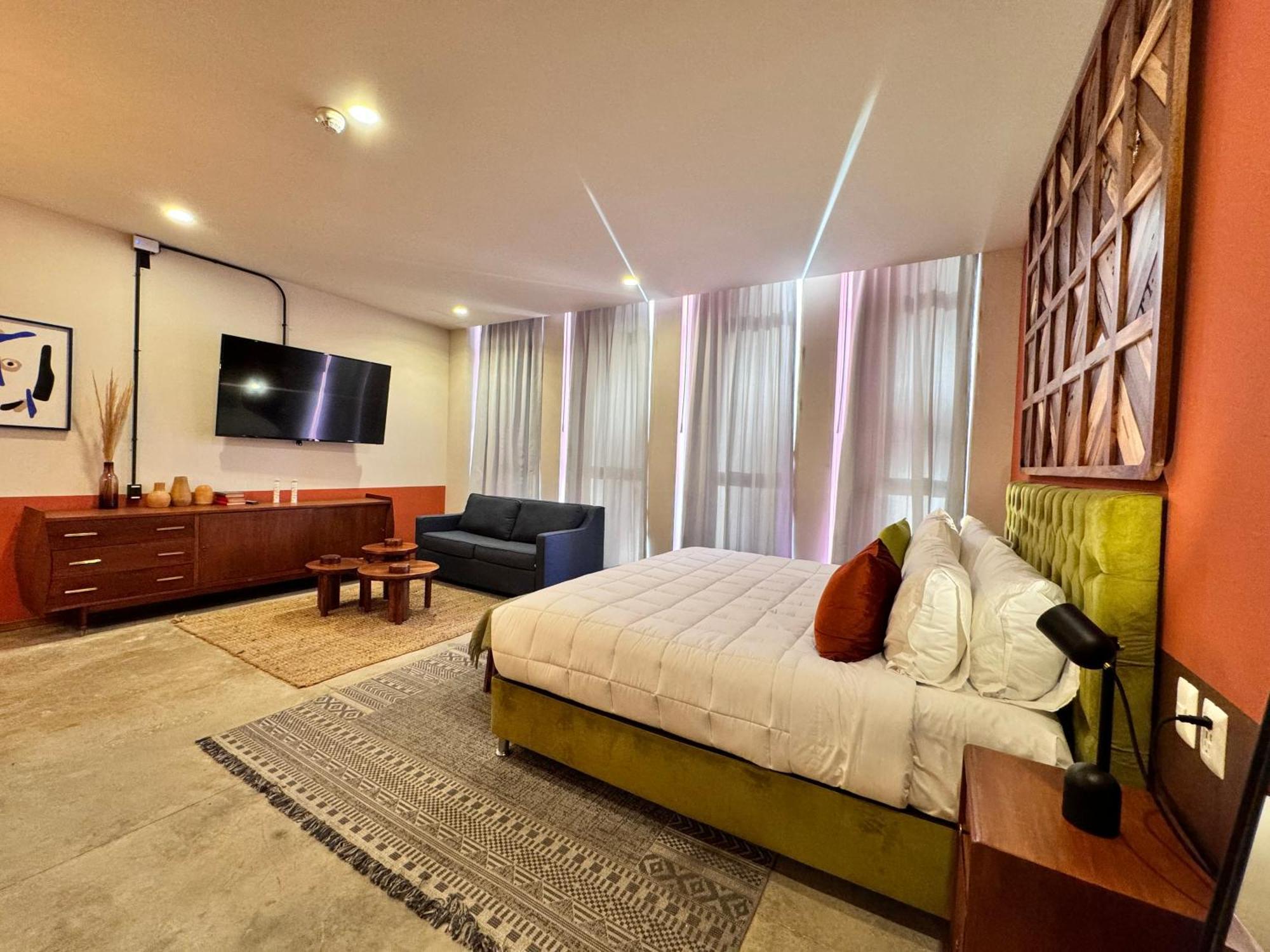 Hotel Ola Chapultepec غوادالاجارا المظهر الخارجي الصورة