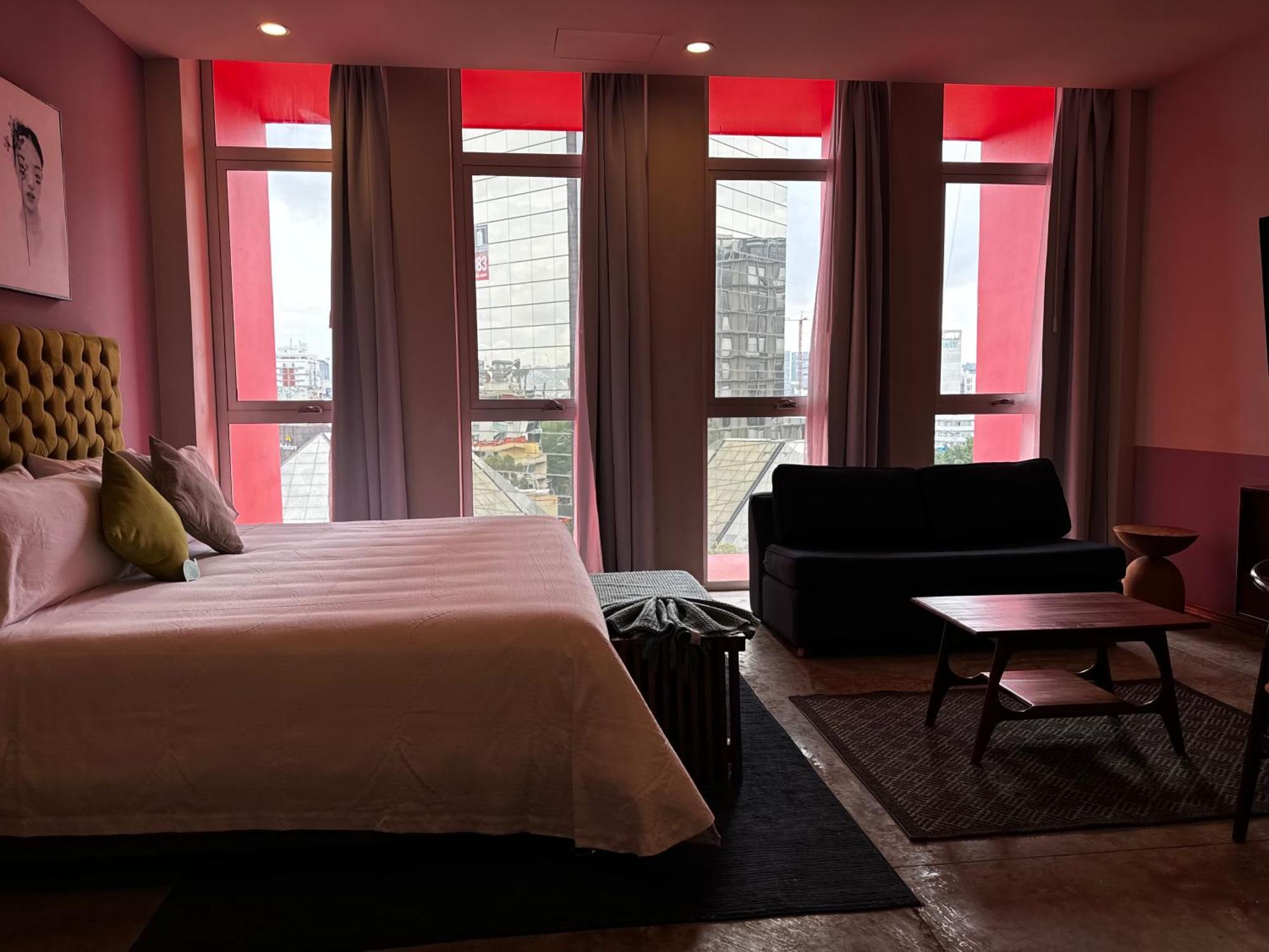 Hotel Ola Chapultepec غوادالاجارا المظهر الخارجي الصورة